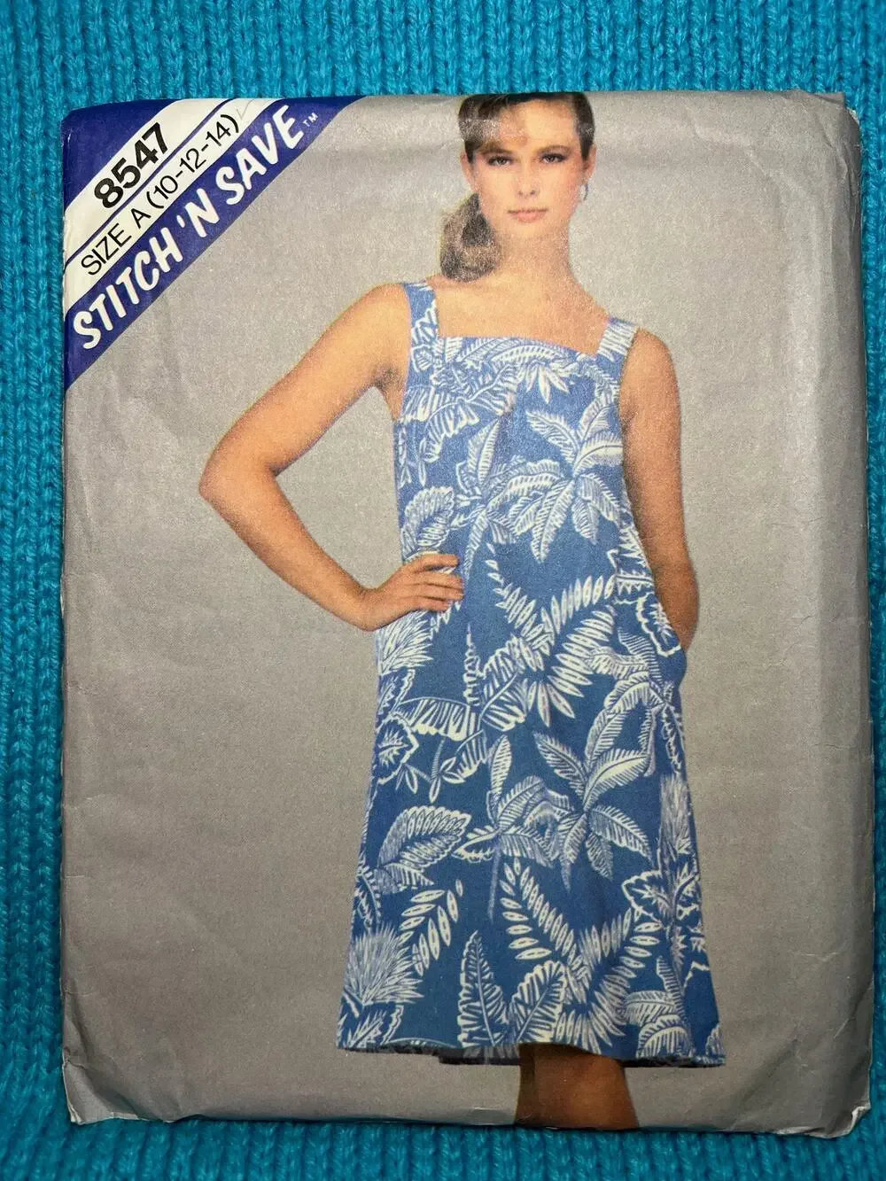 McCalls 8547 Sewing pattern apron dress tent dress size 10 12 14